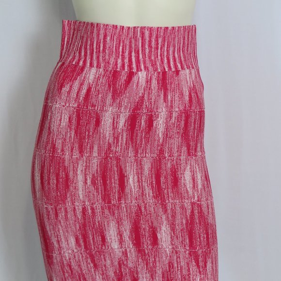 NWT BCBGMaxAzria Space Dye Begonia Combo Pencil Skirt Size S - Picture 8 of 8